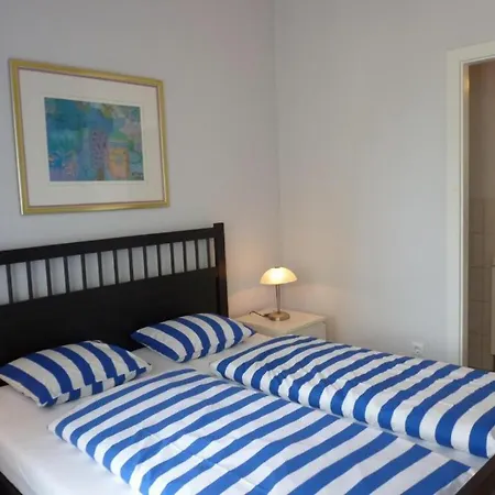Seerose Bed & Breakfast Portschach am Woerthersee